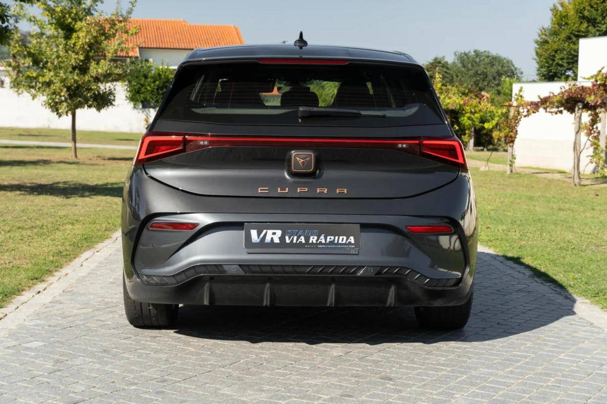 cupra-born-2023-eletrico-0cc