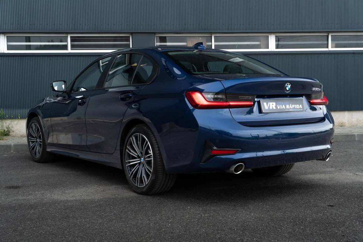 bmw-serie-3-330e-sedan-2019-hibrido-a-gasolina-1998cc