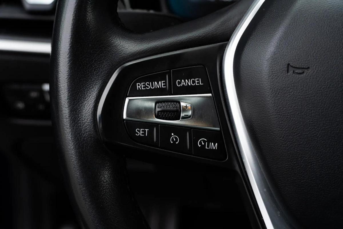 bmw-serie-3-330e-sedan-2019-hibrido-a-gasolina-1998cc
