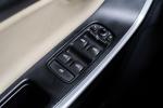 volvo-v60-cross-country-2017-diesel-1969cc
