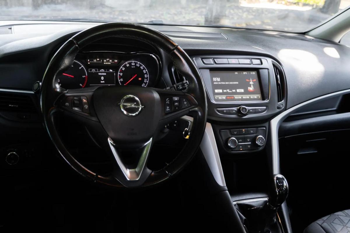 opel-zafira-2019-diesel-1598cc