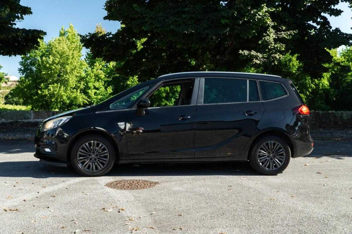 opel-zafira-2019-diesel-1598cc