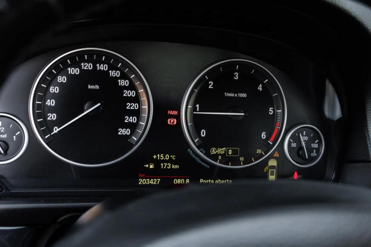 bmw-serie-5-2014-diesel-1995cc
