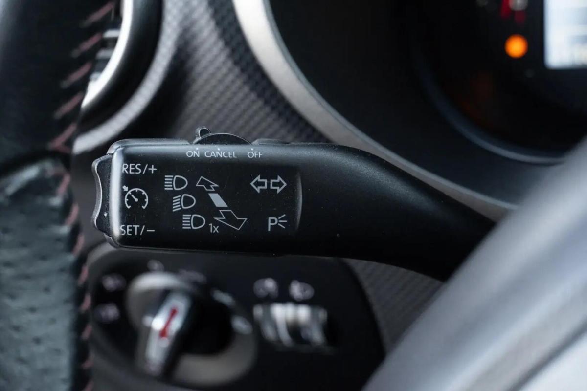 seat-leon-2012-diesel-1968cc