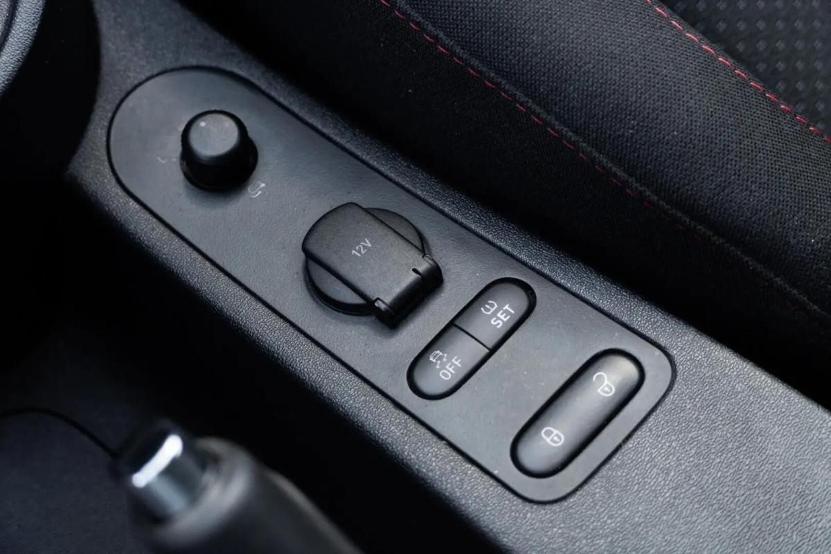 seat-leon-2012-diesel-1968cc