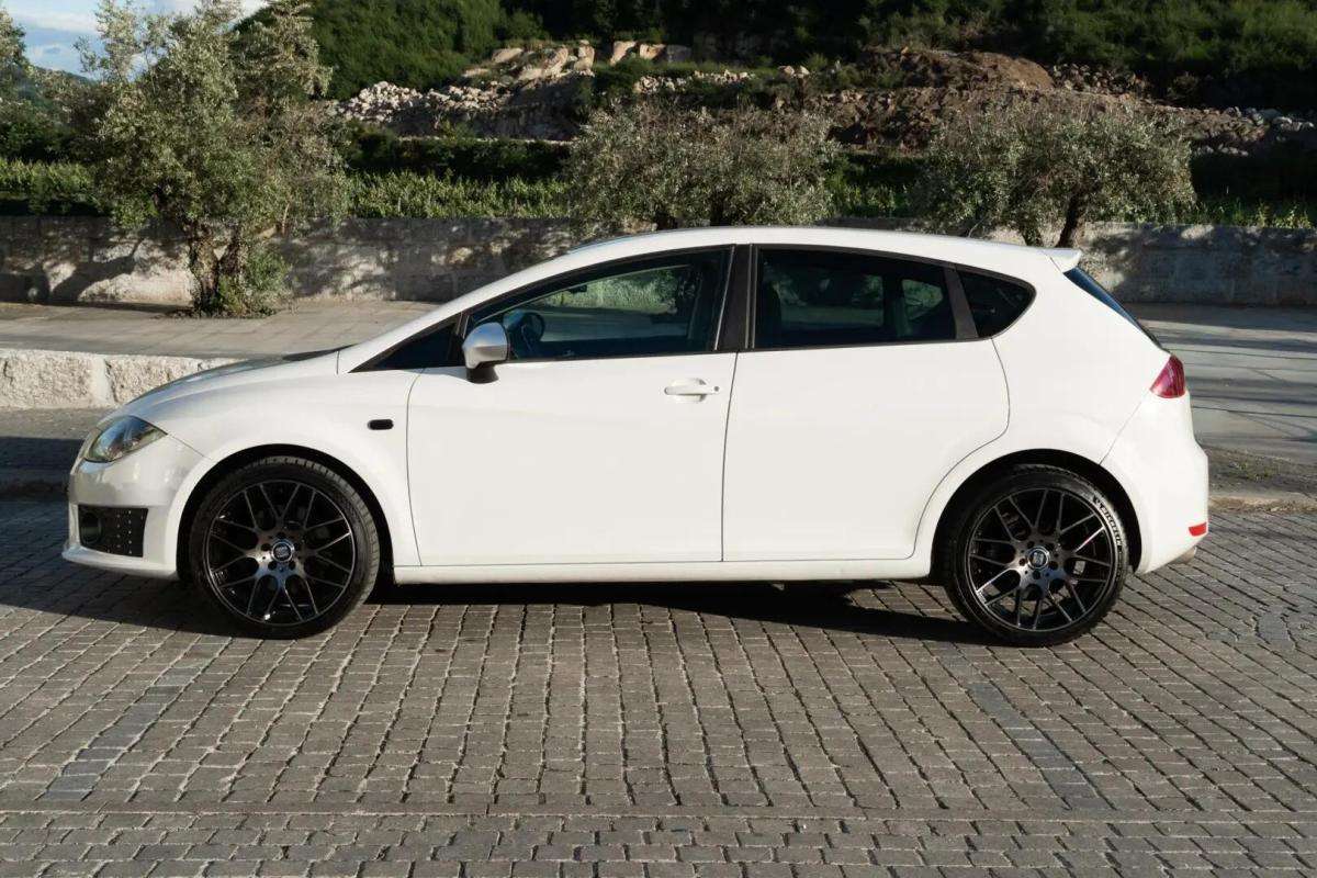 seat-leon-2012-diesel-1968cc
