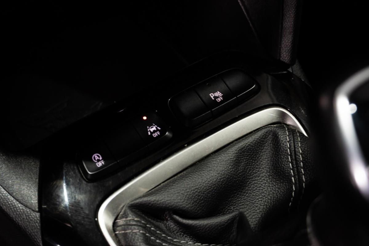 opel-corsa-2023-gasolina-1199cc