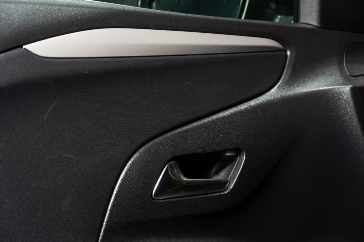 opel-corsa-2023-gasolina-1199cc