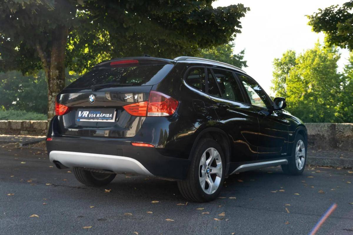 bmw-x1-sdrive20d-2010-diesel-1995cc