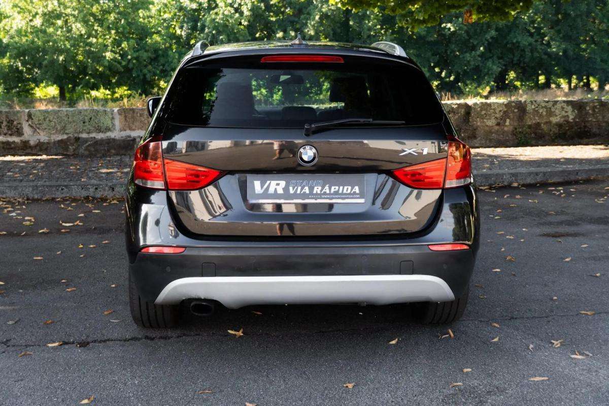 bmw-x1-sdrive20d-2010-diesel-1995cc