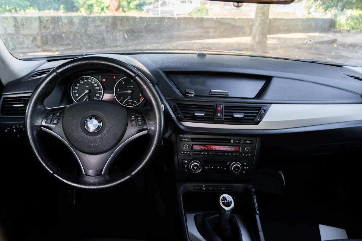 bmw-x1-sdrive20d-2010-diesel-1995cc
