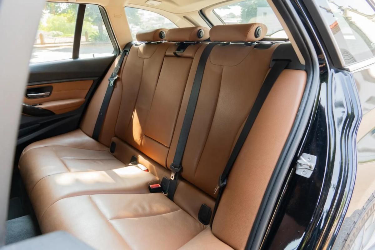 bmw-serie-3-320d-xdrive-touring-2014-diesel-1995cc