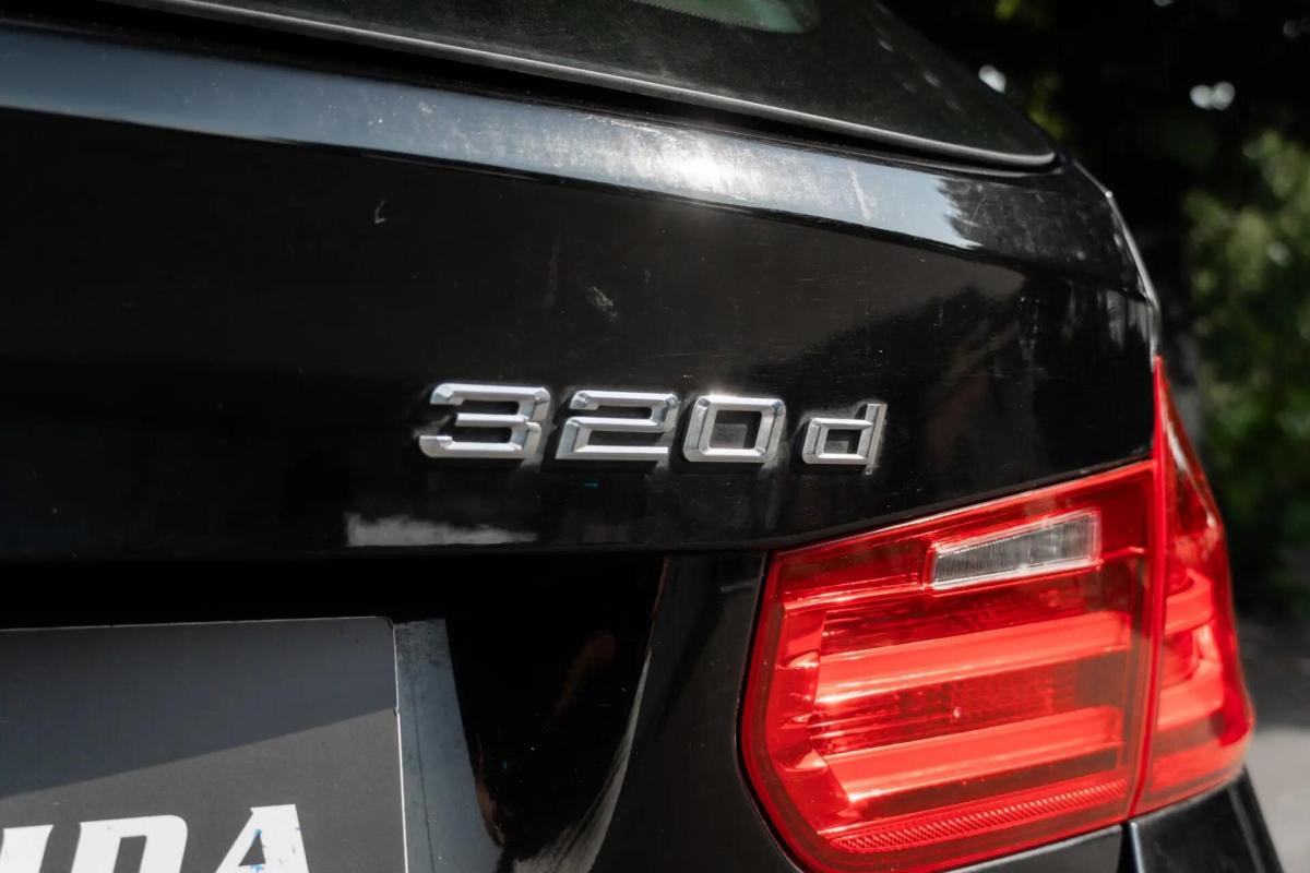 bmw-serie-3-320d-xdrive-touring-2014-diesel-1995cc