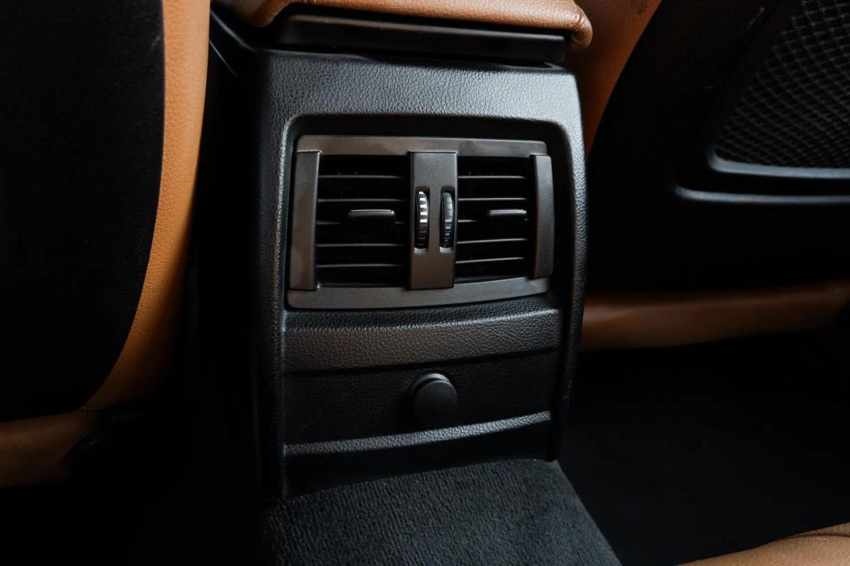 bmw-serie-3-320d-xdrive-touring-2014-diesel-1995cc