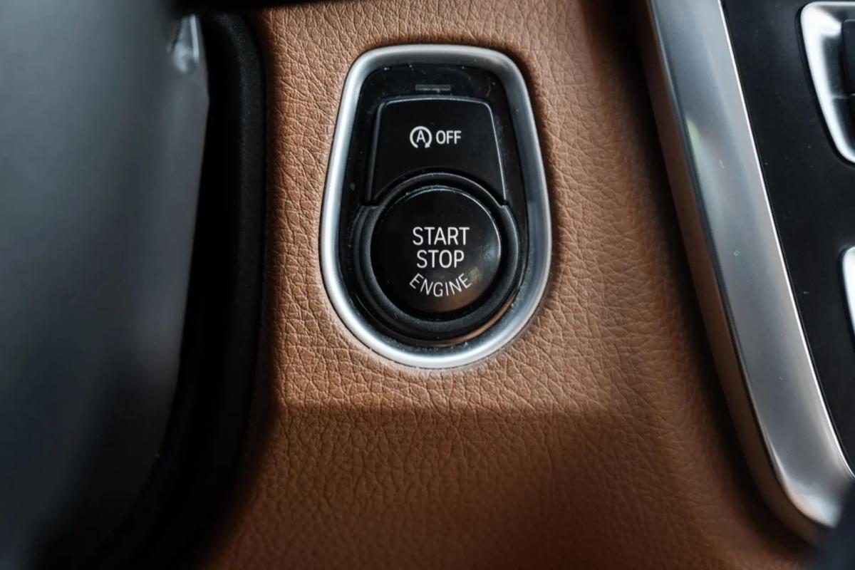 bmw-serie-3-320d-xdrive-touring-2014-diesel-1995cc