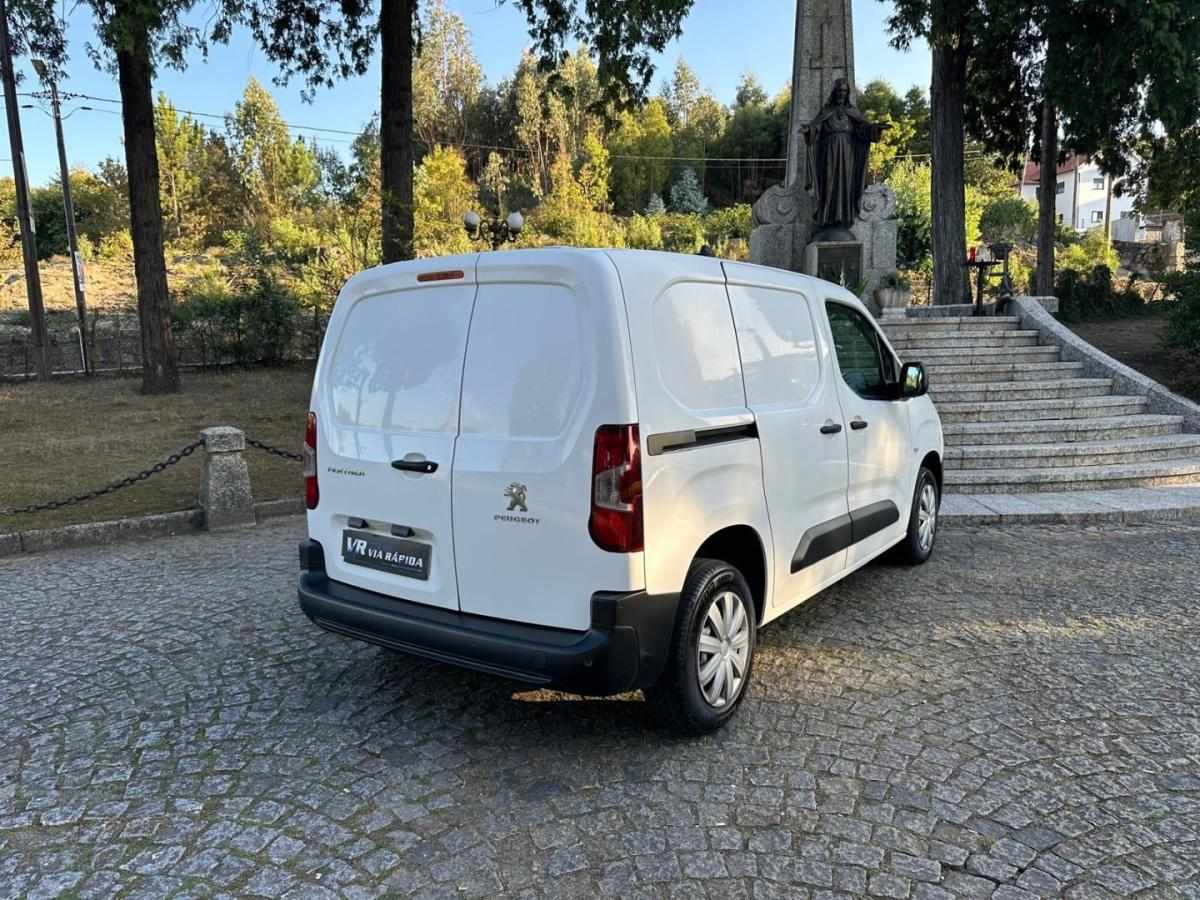 peugeot-partner-2021-diesel-1499cc