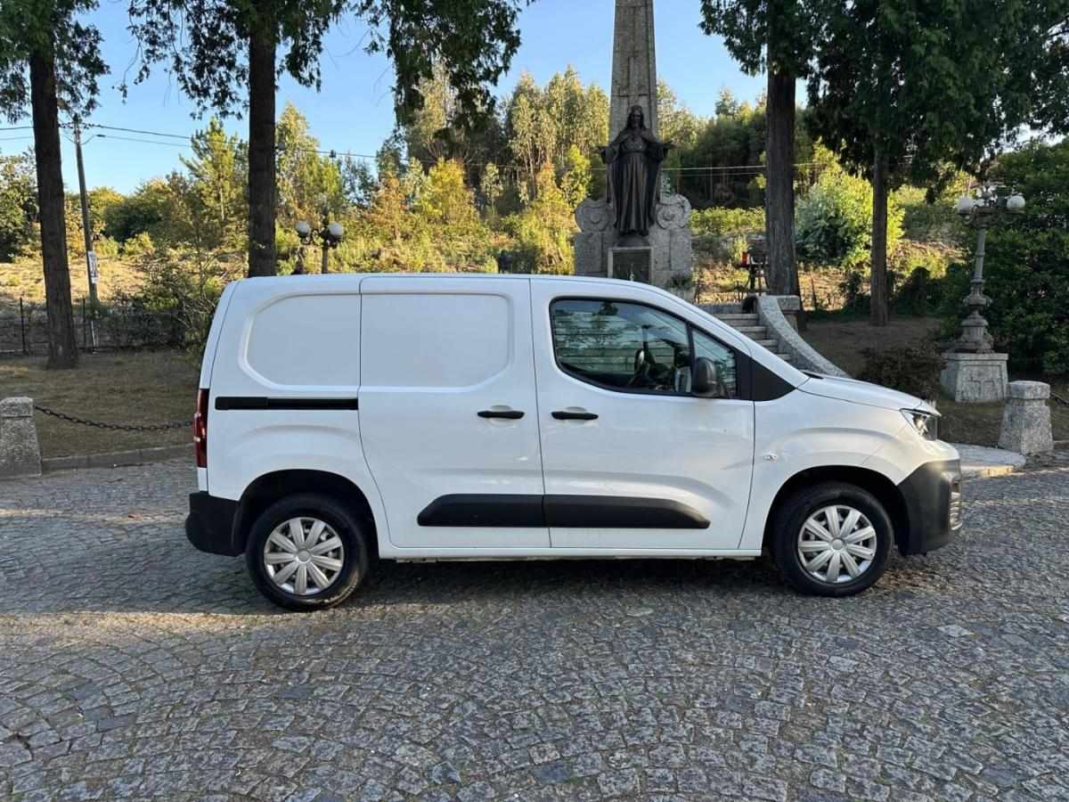peugeot-partner-2021-diesel-1499cc
