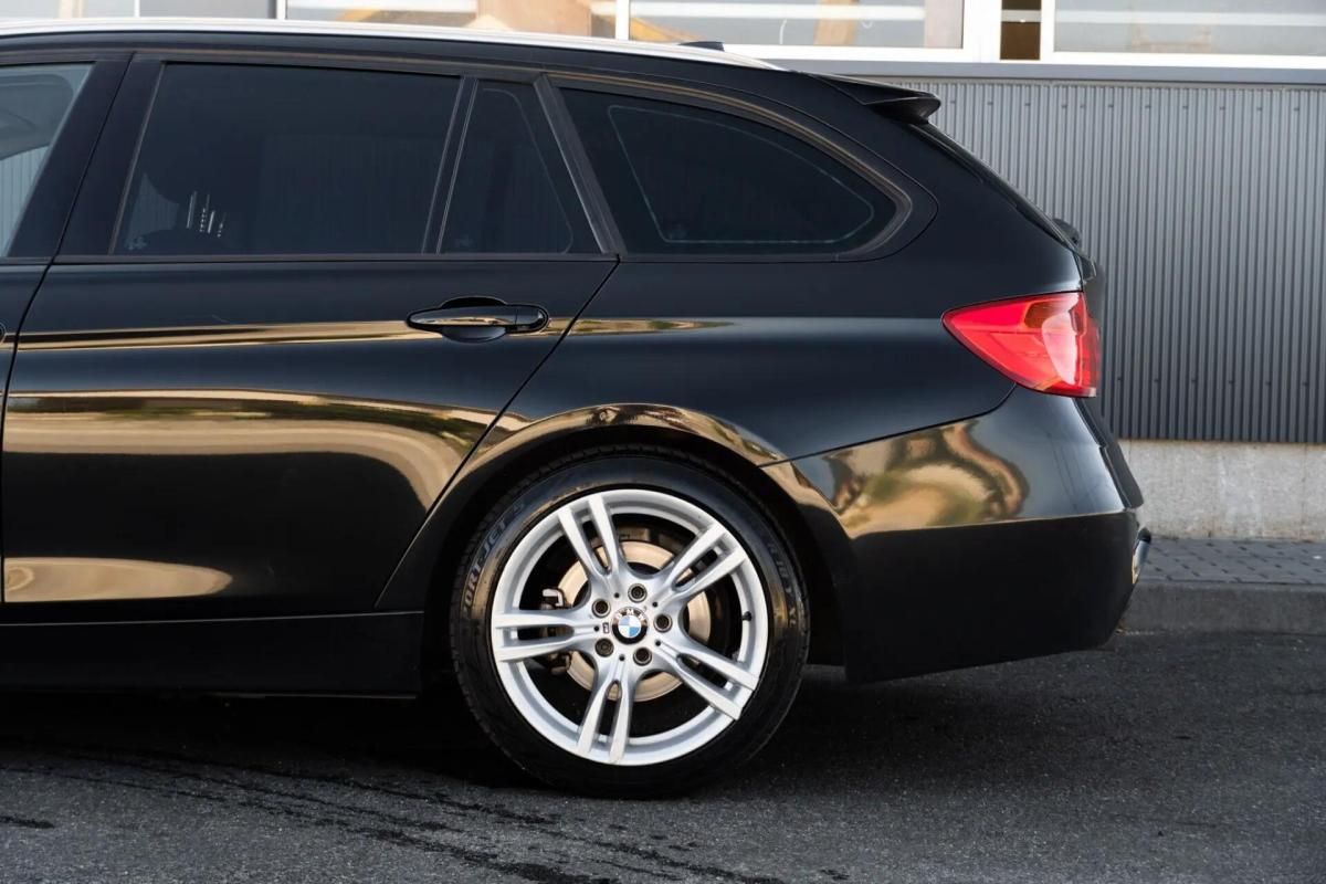 bmw-serie-3-318d-touring-2014-diesel-1995cc