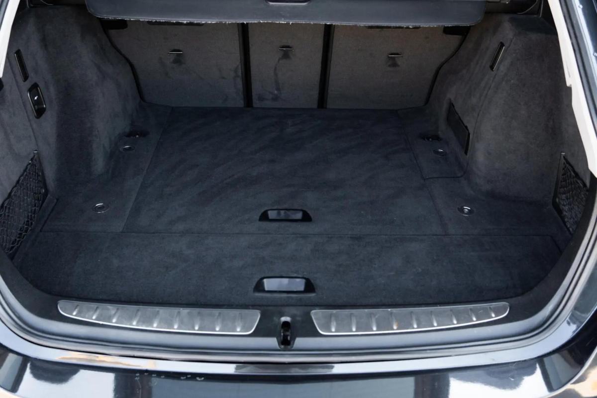 bmw-serie-3-318d-touring-2014-diesel-1995cc