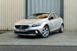 volvo-v40-cross-country-2014-diesel-1560cc