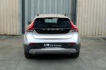 volvo-v40-cross-country-2014-diesel-1560cc