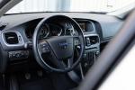 volvo-v40-cross-country-2014-diesel-1560cc