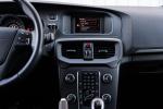 volvo-v40-cross-country-2014-diesel-1560cc