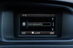 volvo-v40-cross-country-2014-diesel-1560cc