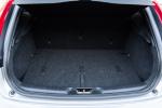 volvo-v40-cross-country-2014-diesel-1560cc