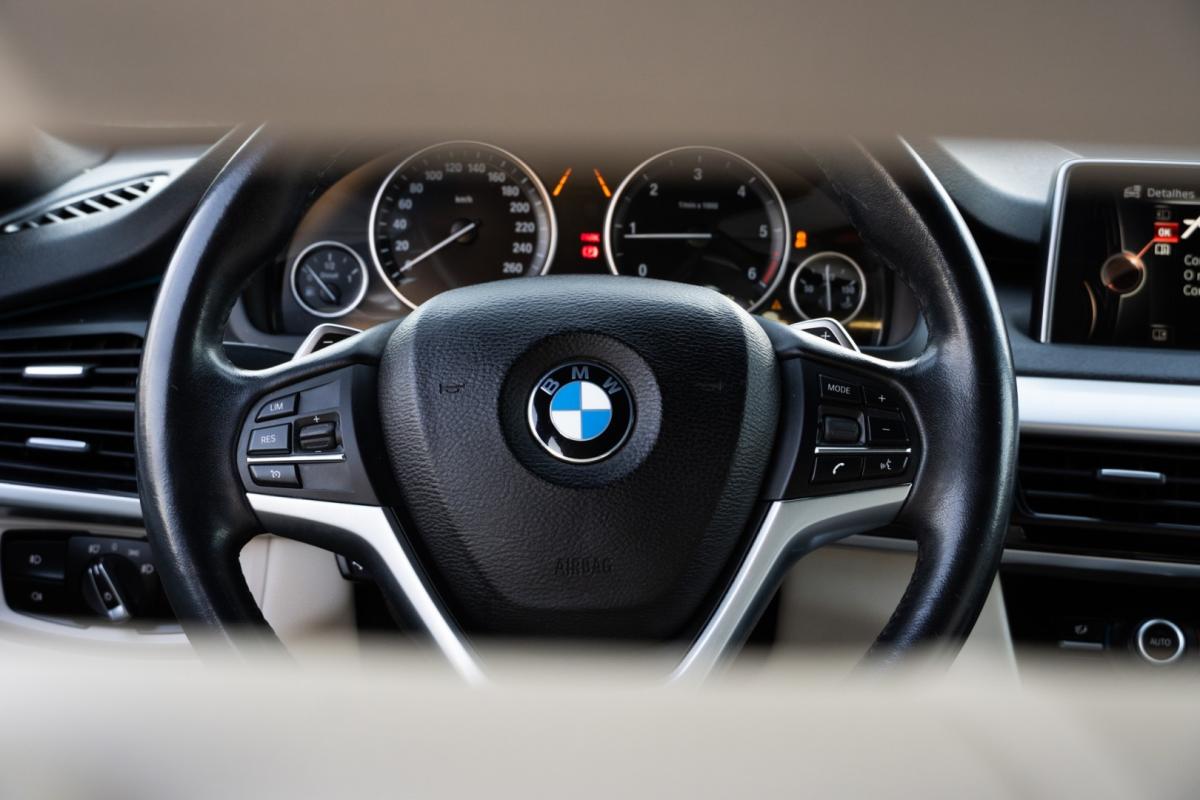 bmw-x5-2016-diesel-1995cc