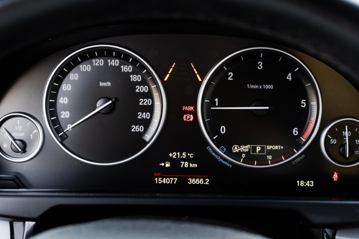 bmw-x5-2016-diesel-1995cc