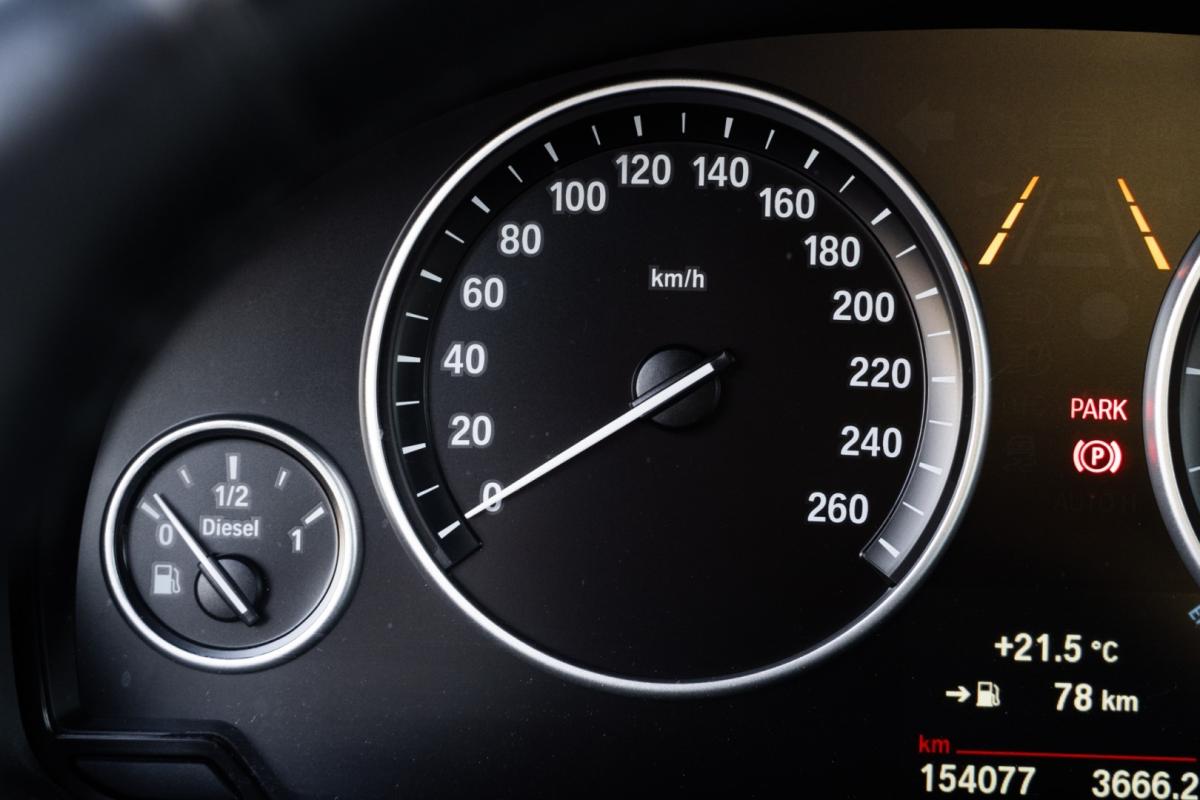 bmw-x5-2016-diesel-1995cc