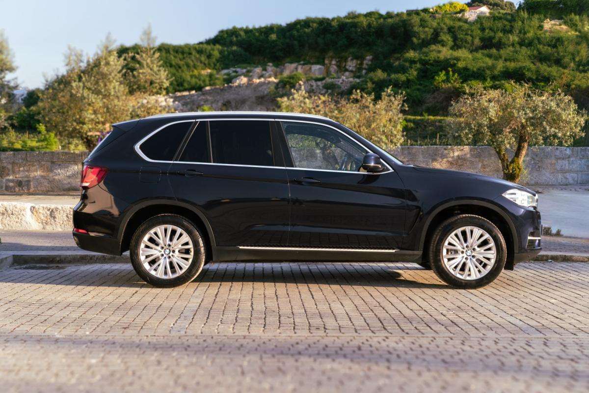 bmw-x5-2016-diesel-1995cc