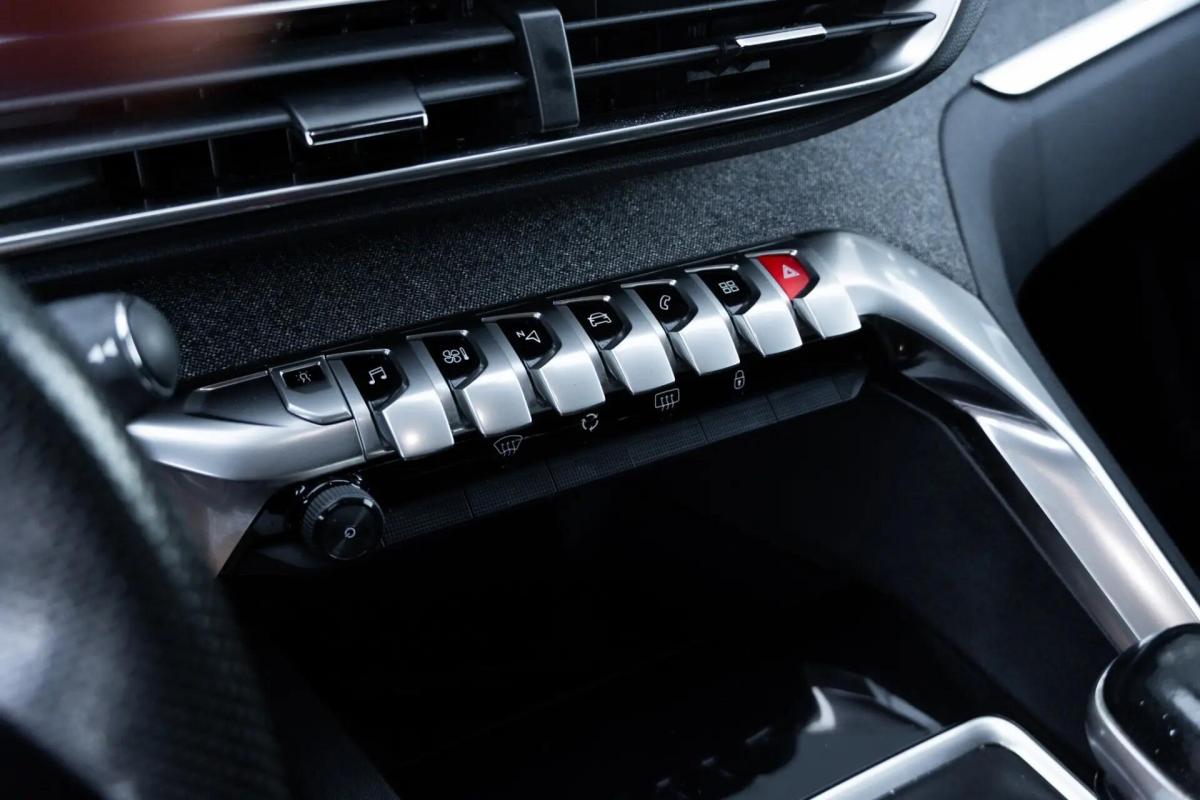 peugeot-3008-2019-gasolina-1199cc