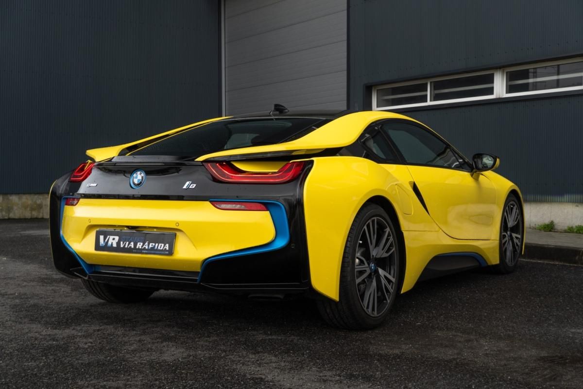 bmw-i8-2015-hibrido-1499cc