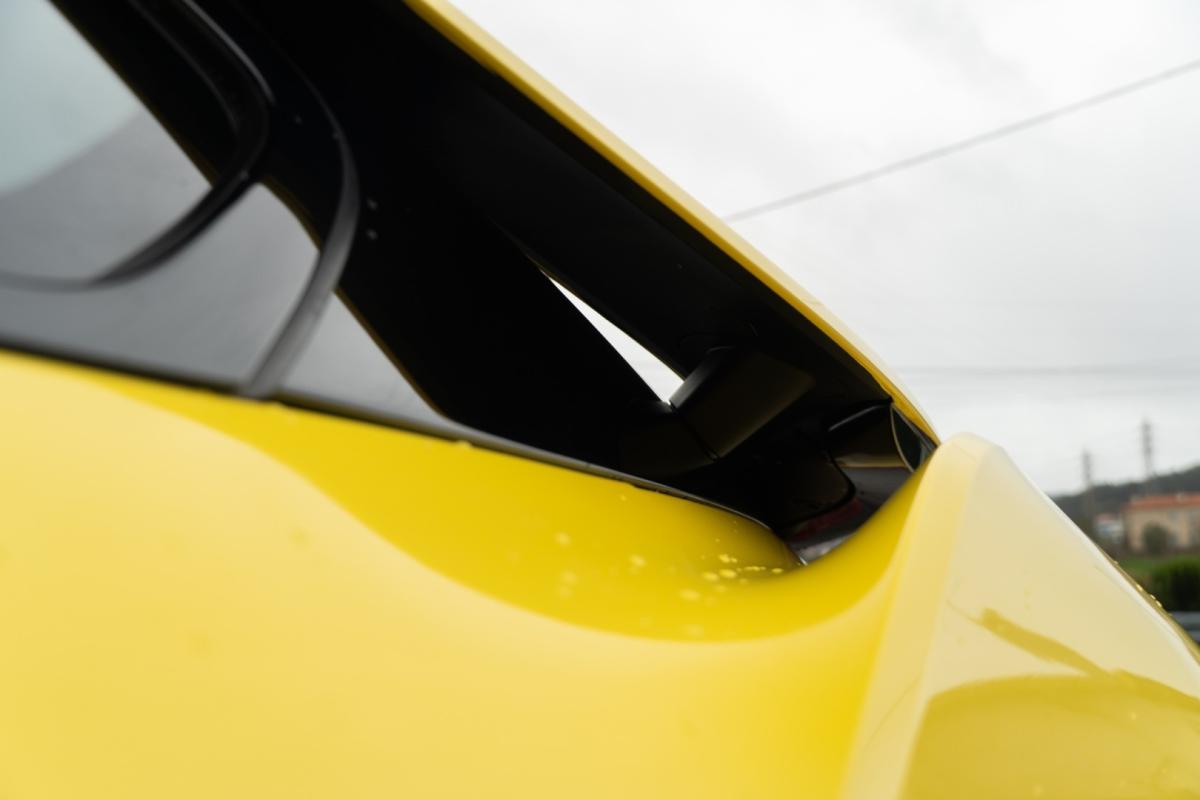 bmw-i8-2015-hibrido-1499cc