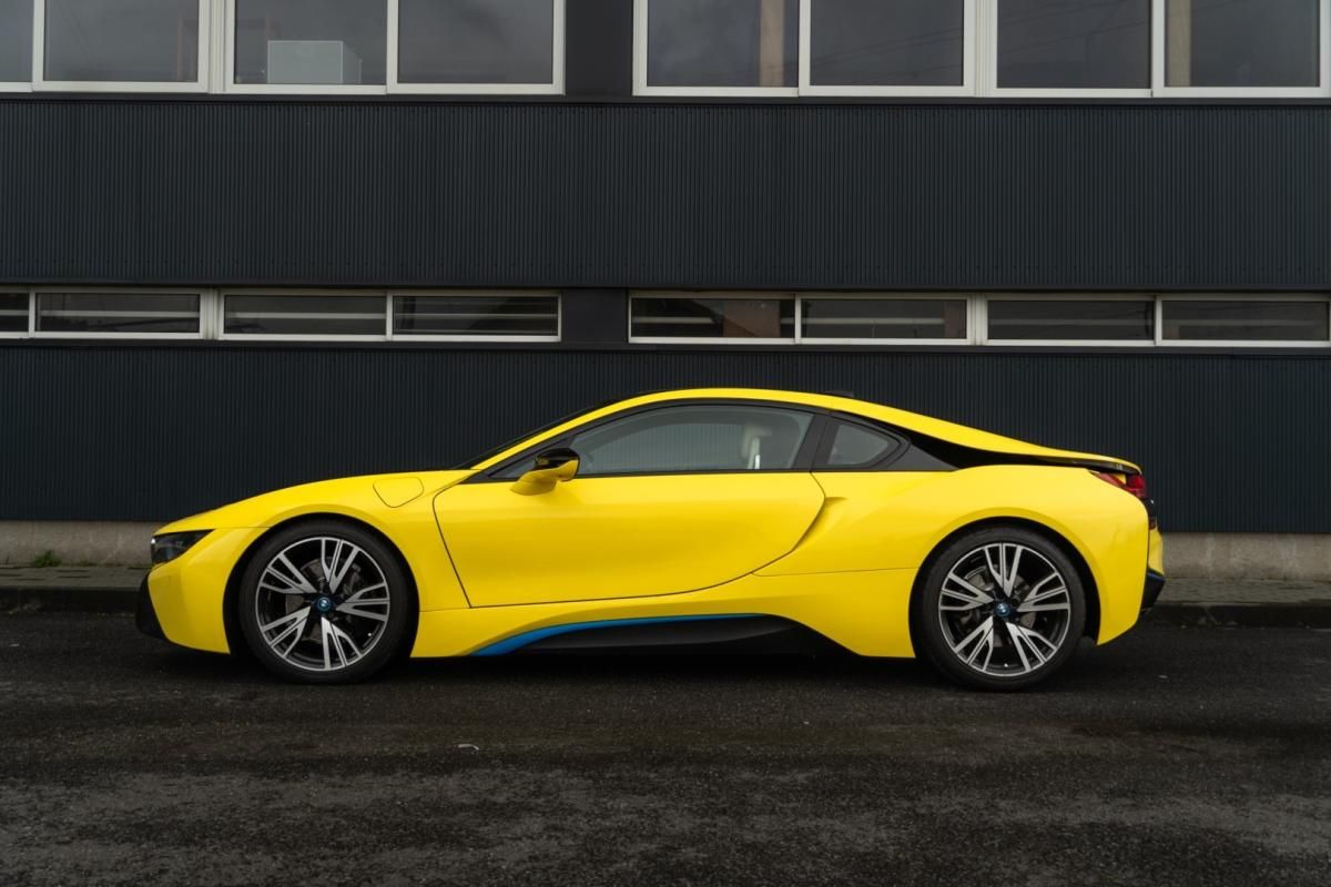 bmw-i8-2015-hibrido-1499cc