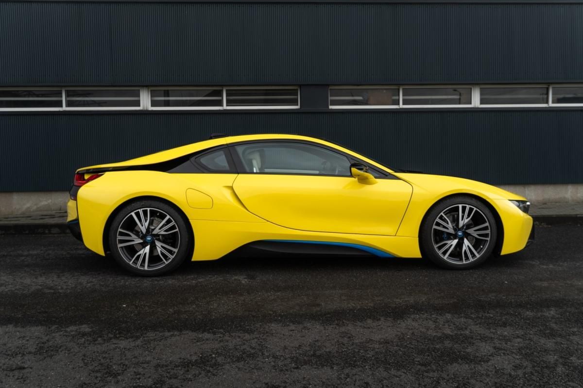 bmw-i8-2015-hibrido-1499cc
