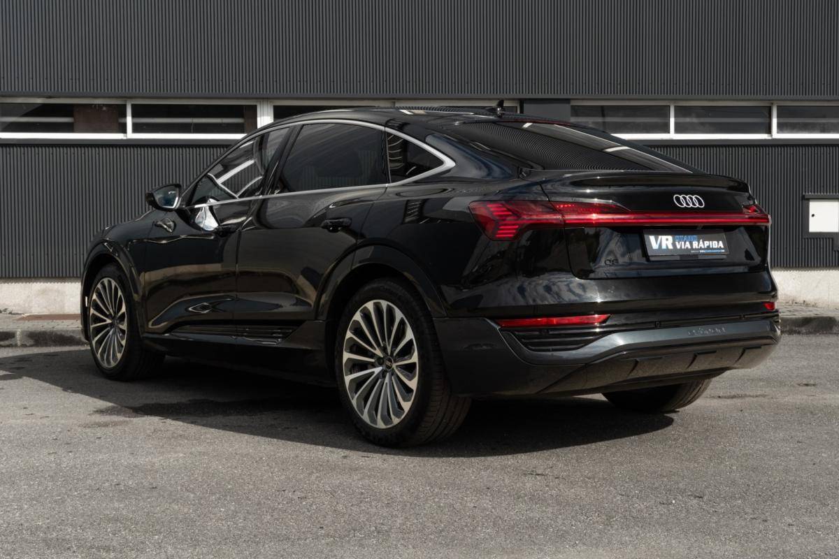 audi-q8-e-tron-2023-eletrico-0cc