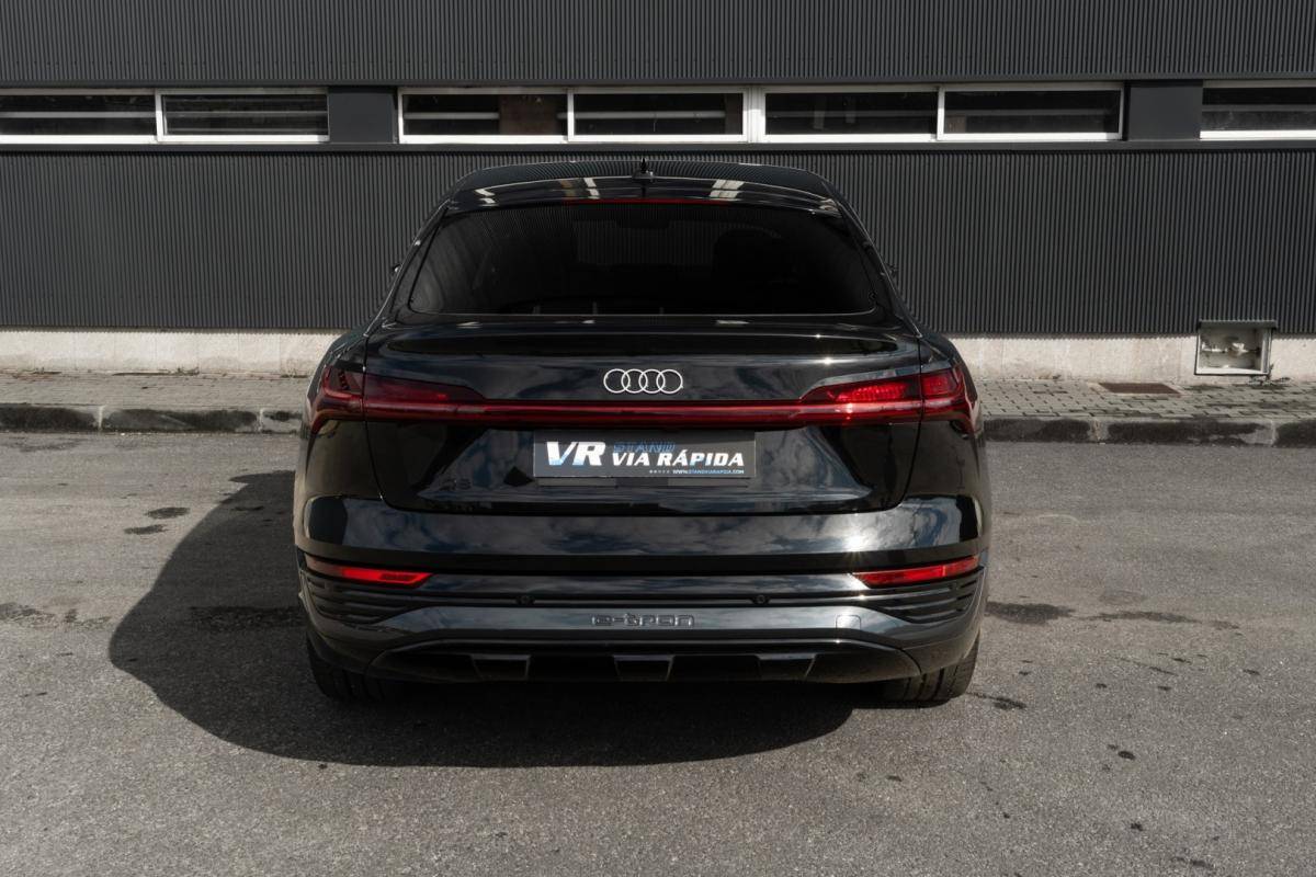 audi-q8-e-tron-2023-eletrico-0cc
