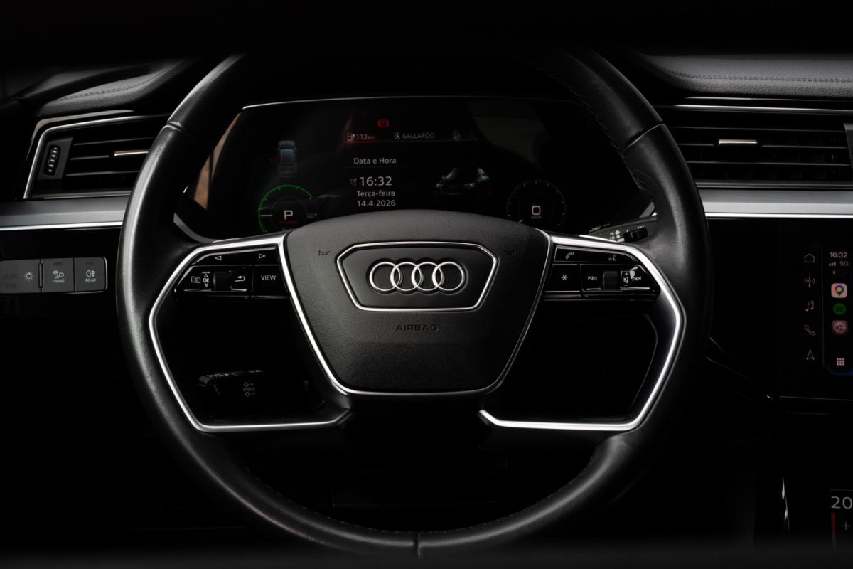 audi-q8-e-tron-2023-eletrico-0cc