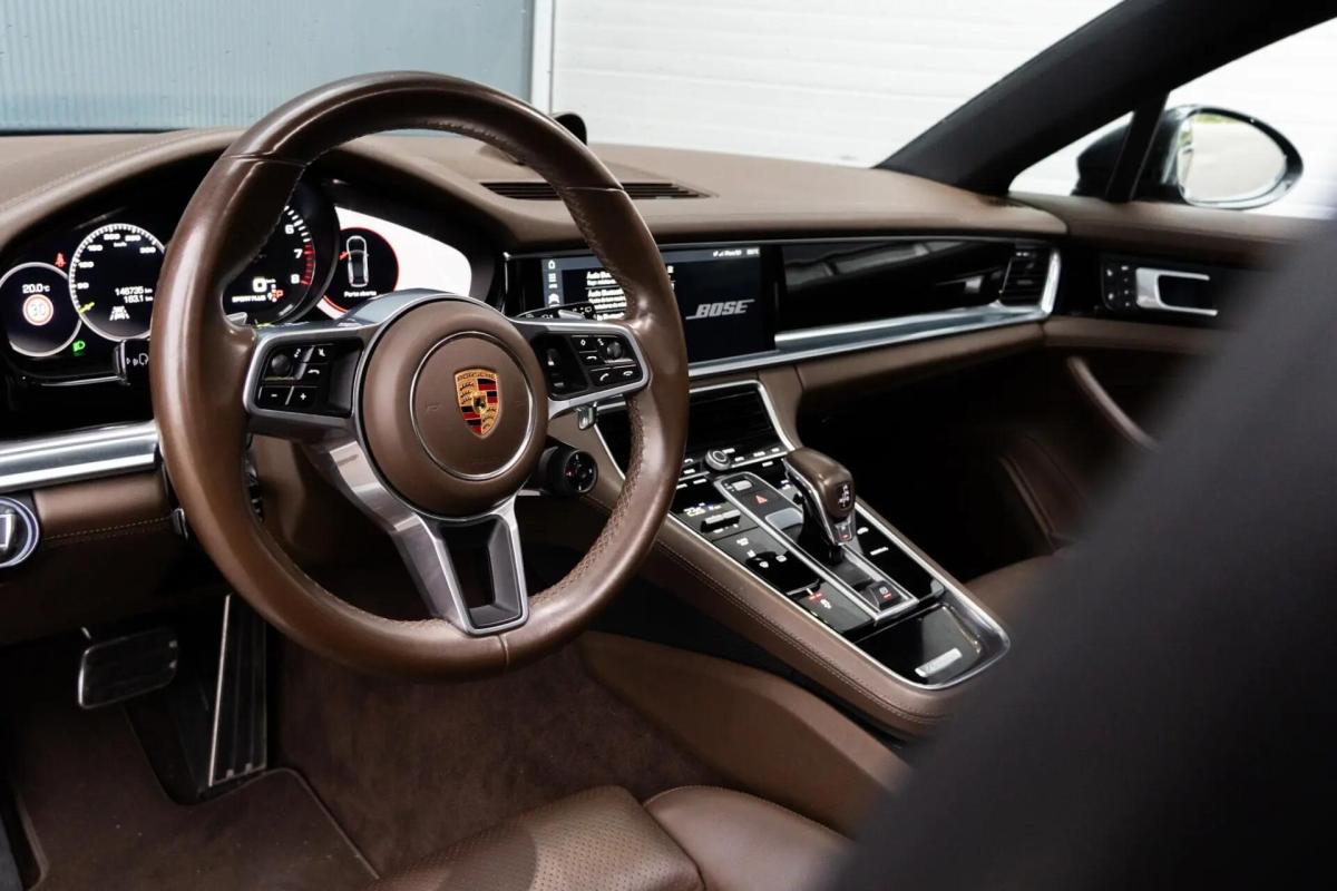 porsche-panamera-sport-turismo-2018-hibrido-a-gasolina-2894cc