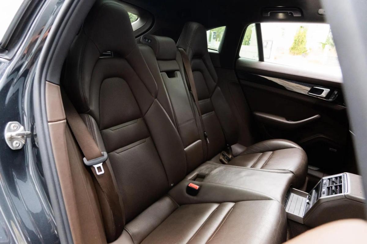 porsche-panamera-sport-turismo-2018-hibrido-a-gasolina-2894cc