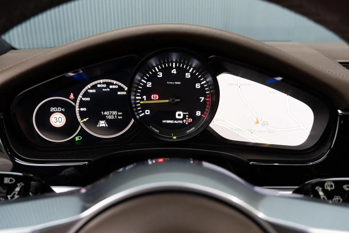 porsche-panamera-sport-turismo-2018-hibrido-a-gasolina-2894cc