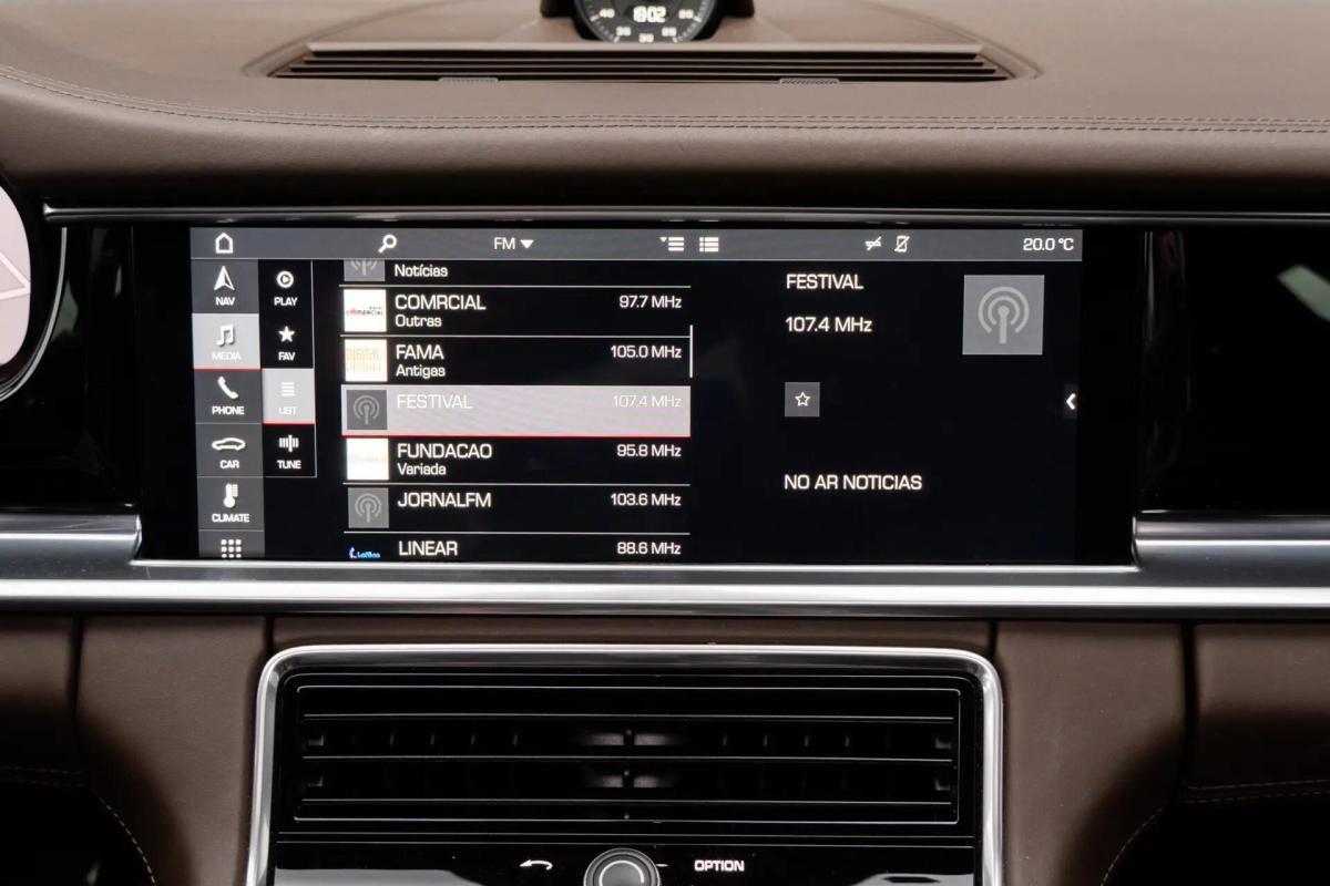 porsche-panamera-sport-turismo-2018-hibrido-a-gasolina-2894cc