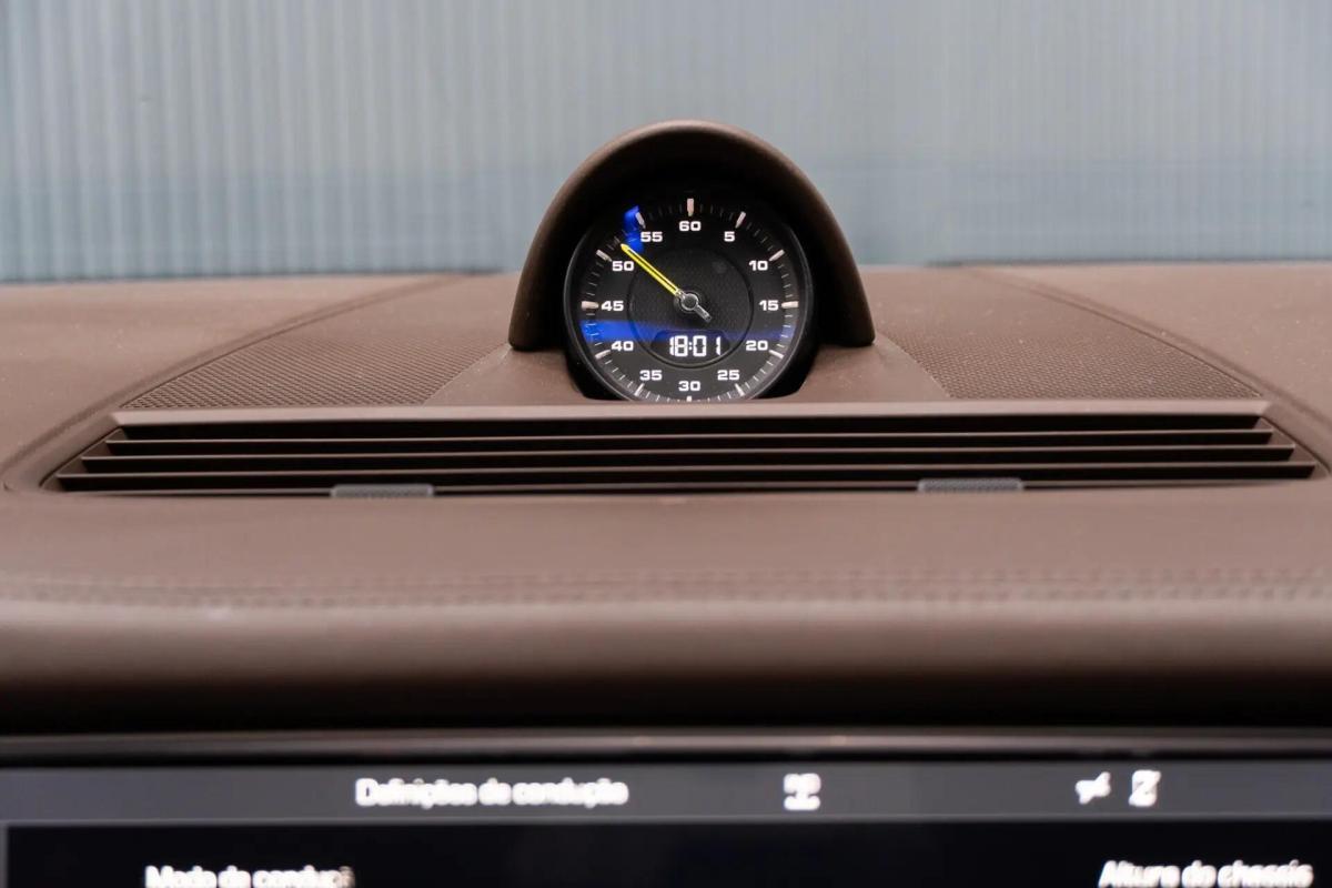 porsche-panamera-sport-turismo-2018-hibrido-a-gasolina-2894cc