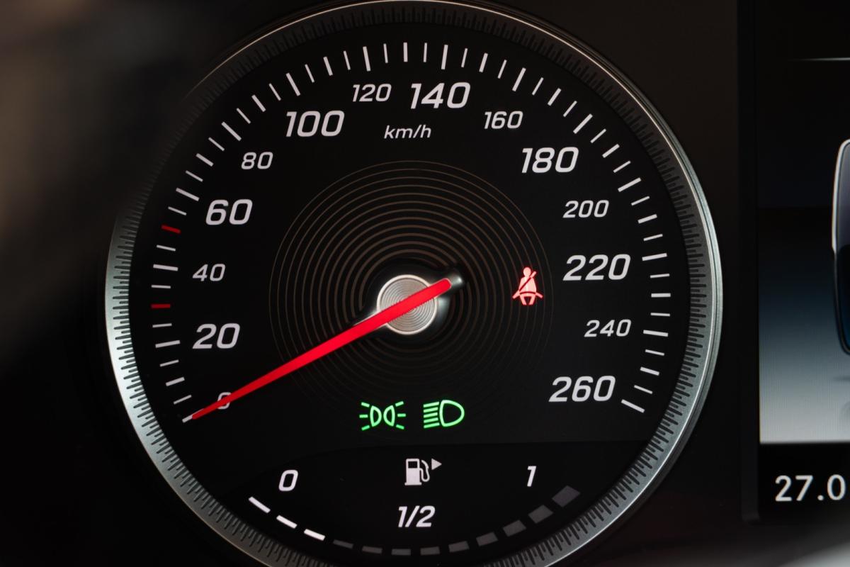 mercedes-benz-glc-2015-diesel-2143cc
