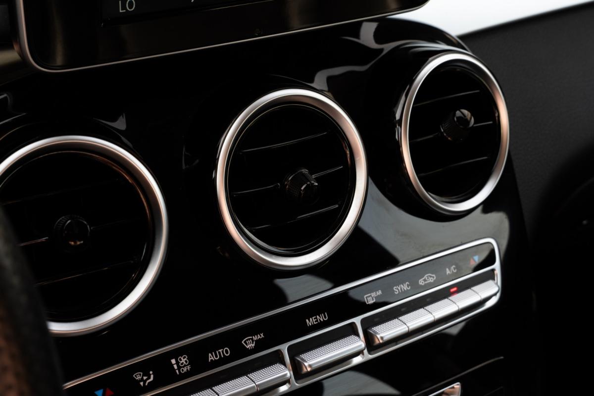 mercedes-benz-glc-2015-diesel-2143cc