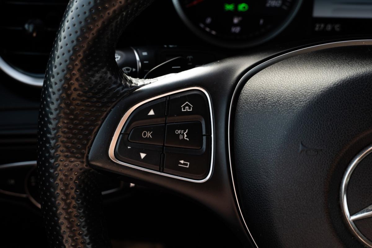 mercedes-benz-glc-2015-diesel-2143cc