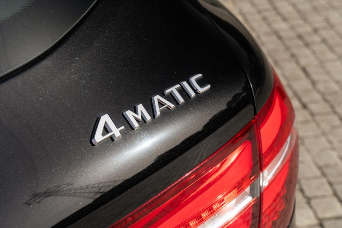 mercedes-benz-glc-2015-diesel-2143cc